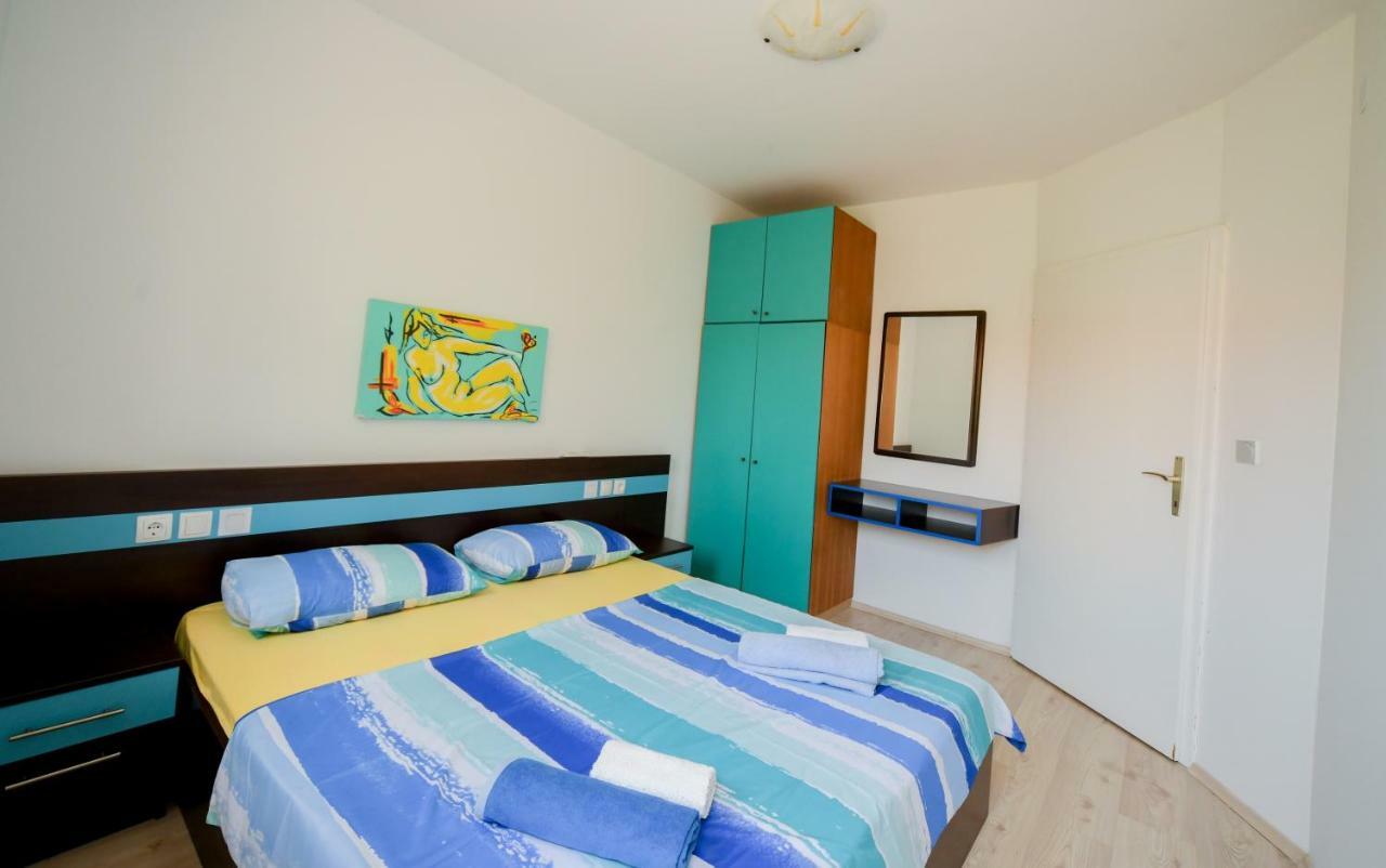 Apartments Dvori Новалья Экстерьер фото
