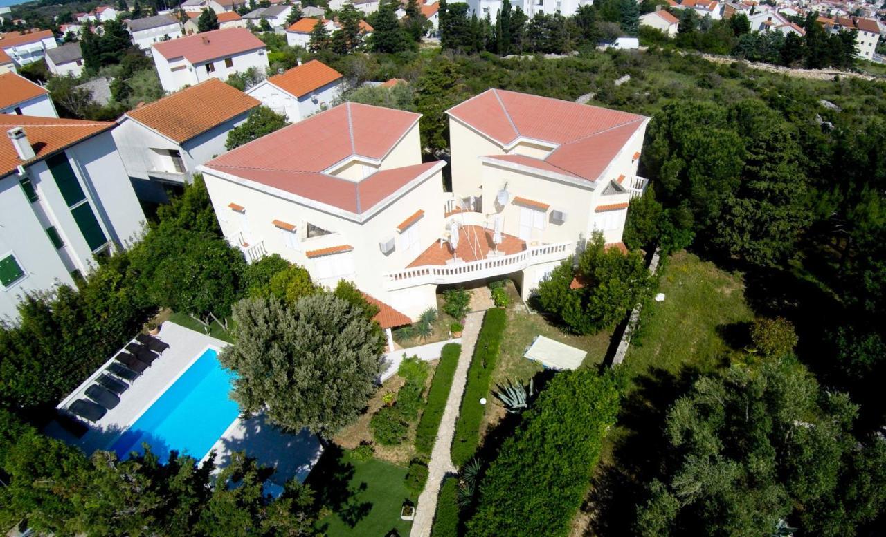 Apartments Dvori Новалья Экстерьер фото